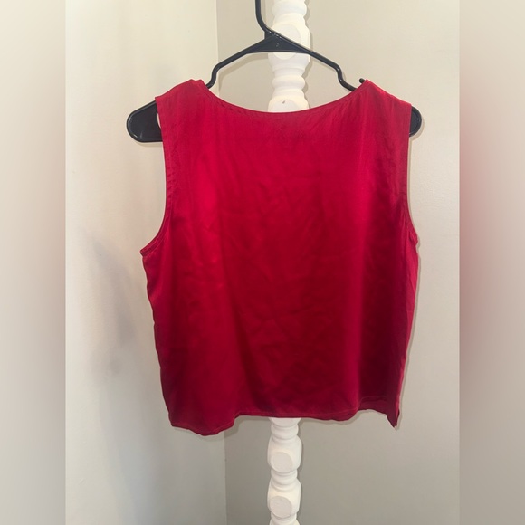 Eileen Fisher ❤️ 100% Silk Red Burgundy Tank Top Blouse ✨ Medium | Gorgeous! - Picture 5 of 9